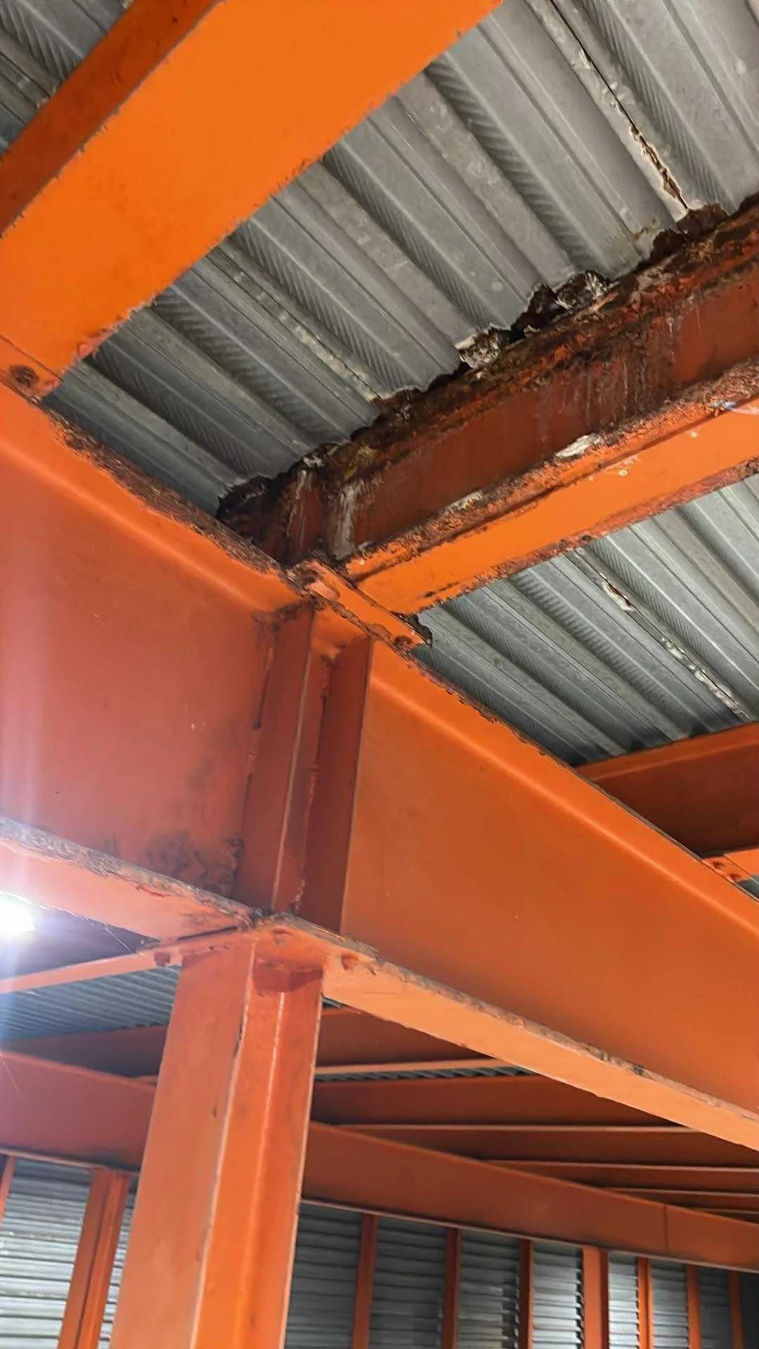Structure métallique existante présentant des dégradations localisées